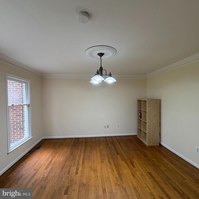 Photo - 3502 Holly Rd