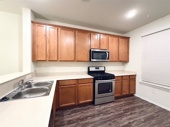 Photo - 6819 Dove Stone Dr