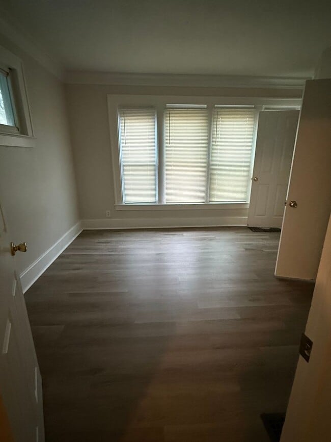 Photo - Avenue B Unit Lower Front