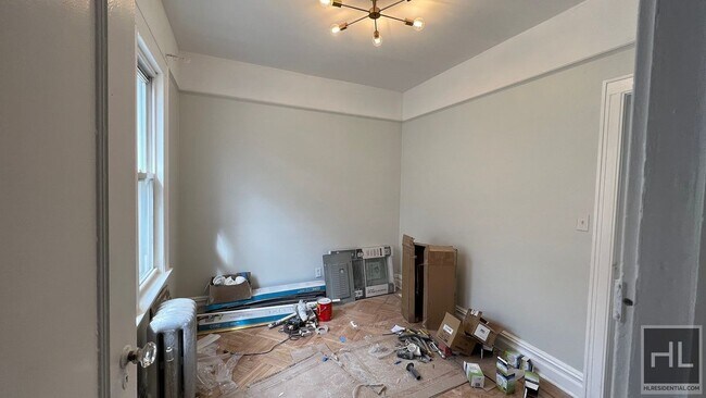 Photo - GUT RENOVATED BRAND NEW VEERY BRIGHT 3 BED... Unidad 2