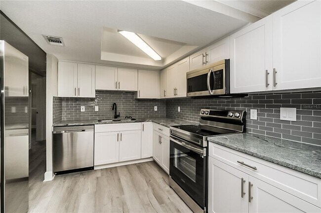 Photo - 12906 Kings Manor Ave