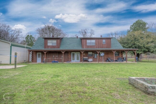 Photo - Rental with Country Living at its Finest