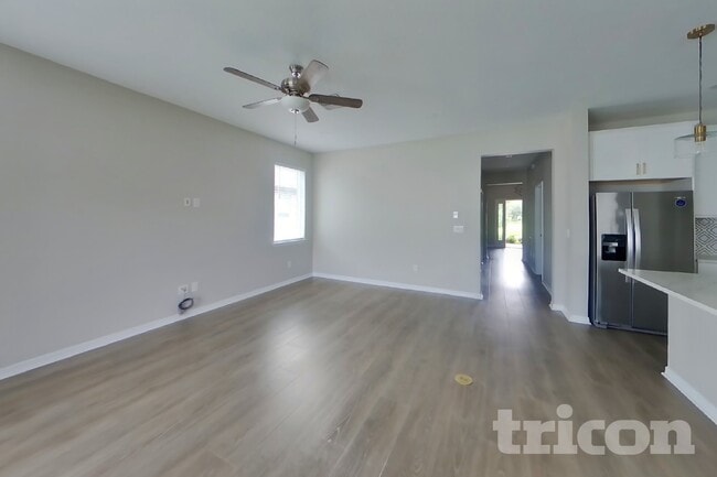 Photo - 33091 Frogs Leap Ln