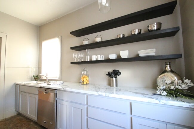 Photo - 1806 South Phillips Avenue