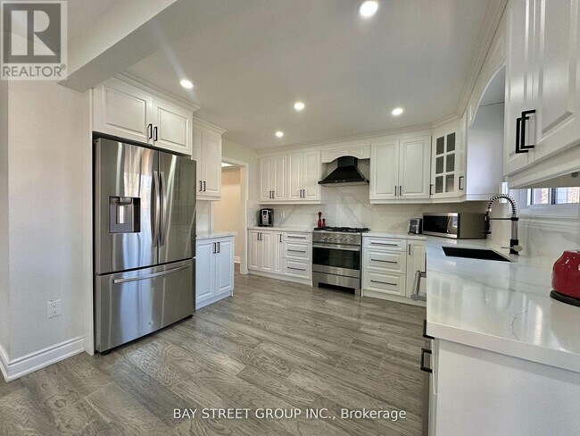 Photo - 1593 Wintergrove Gardens