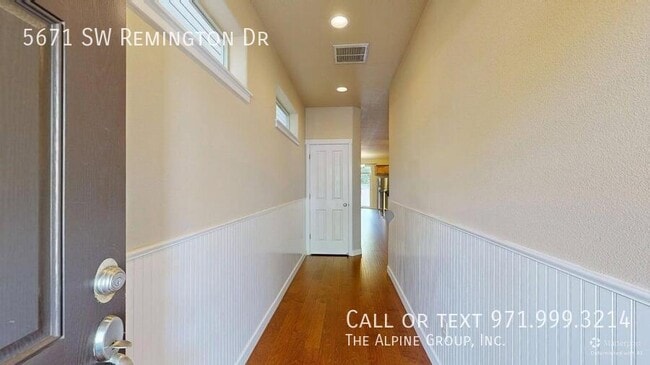 Photo - 5671 SW Remington Dr