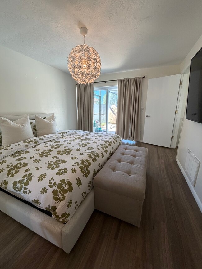 Photo - 14012 Middleton Way