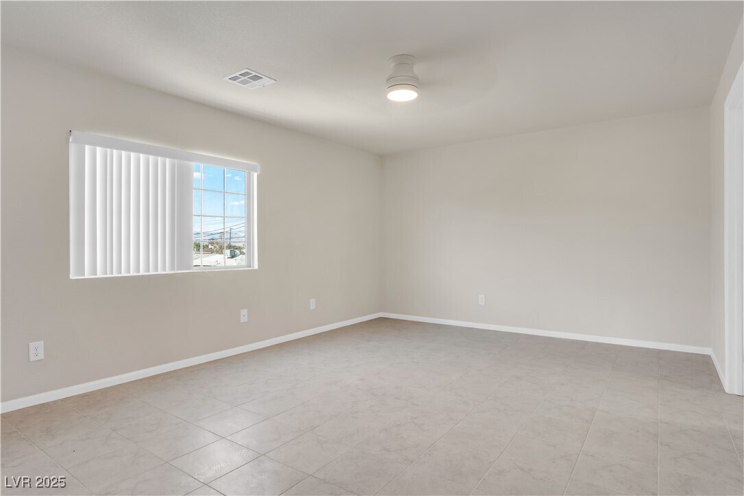 Photo - 2217 N Jones Blvd Townhome