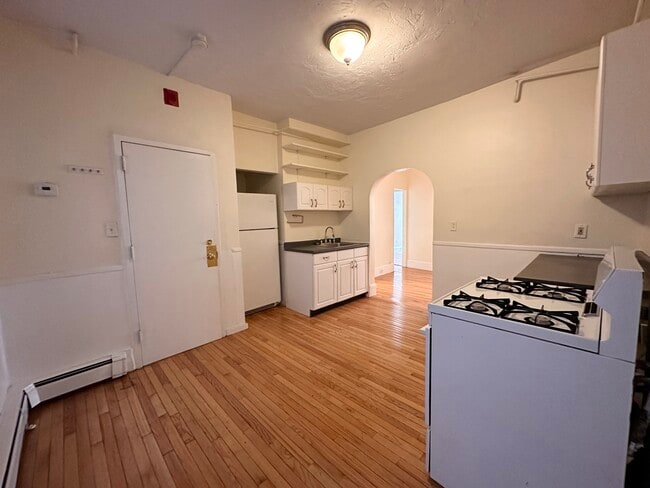 Photo - 50 Prince St Unit 1