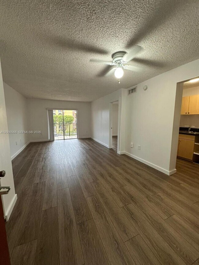 Photo - 4717 NW 7th St Unit 402-10