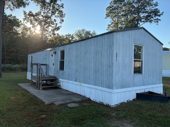Building Photo - 2 Bedroom/ 1 Bathroom Mobile Home in Willo... Unit Willow Oak 3027