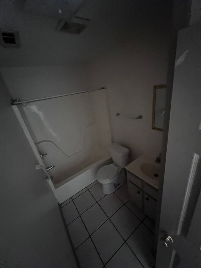Photo - Monthly Paid Rent Unit 1
