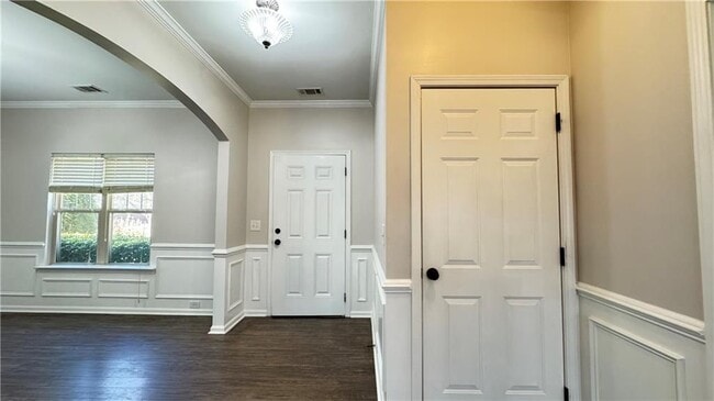 Photo - 4408 Black Hills Dr NW