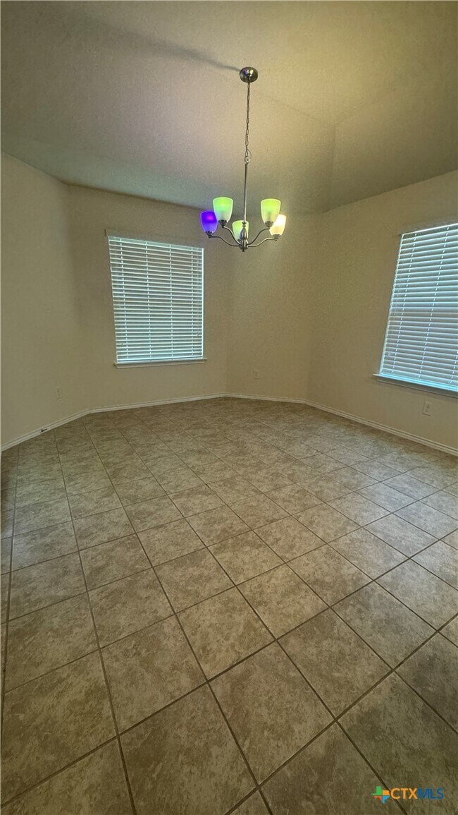 Photo - 5305 Fenton Ln