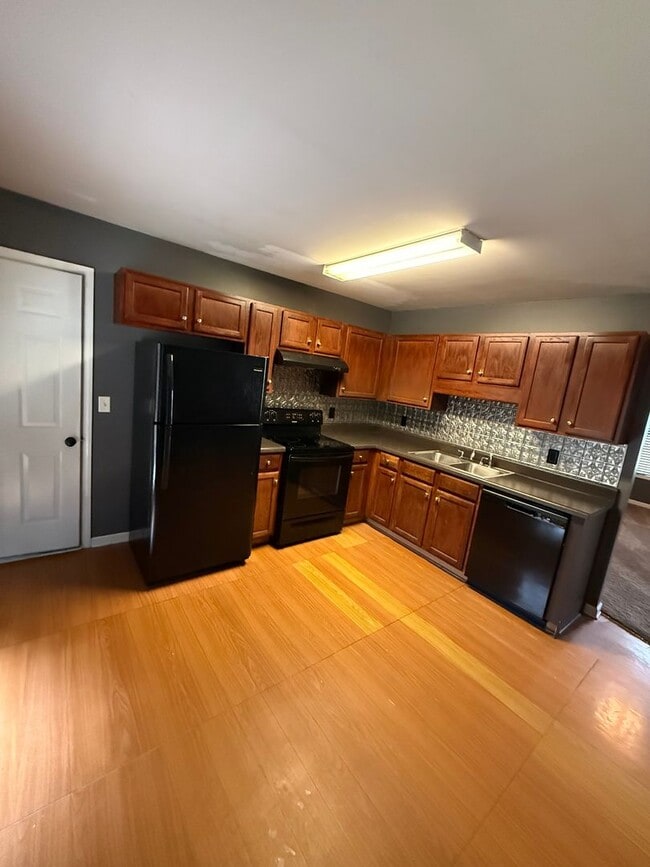 Photo - Comfort Meets Convenience — Move-In Ready!