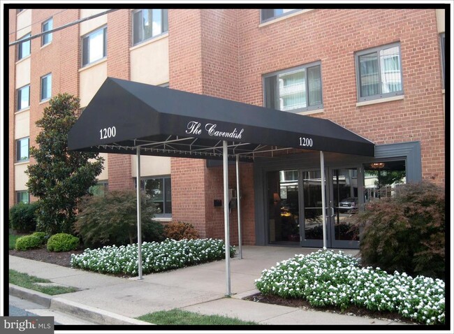 Photo - 1200 S Arlington Ridge Rd Apartment Unit 605