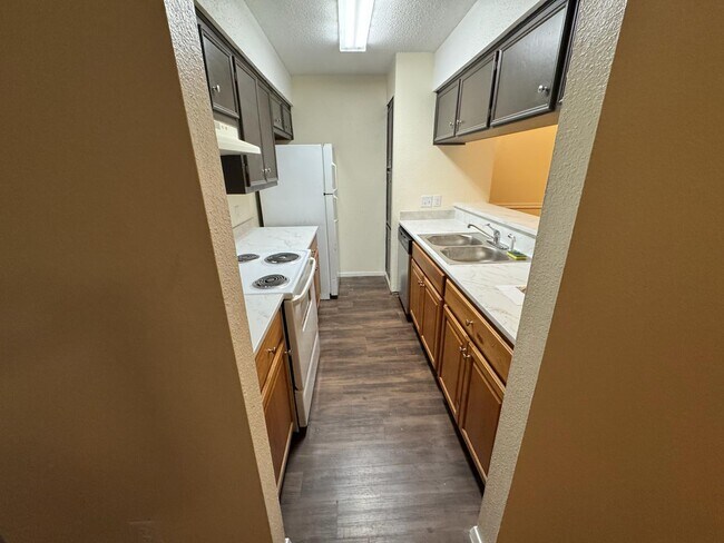 Photo - 10616 Mellow Mdws Unit 19d