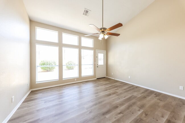 Photo - 8944 E Gail Rd