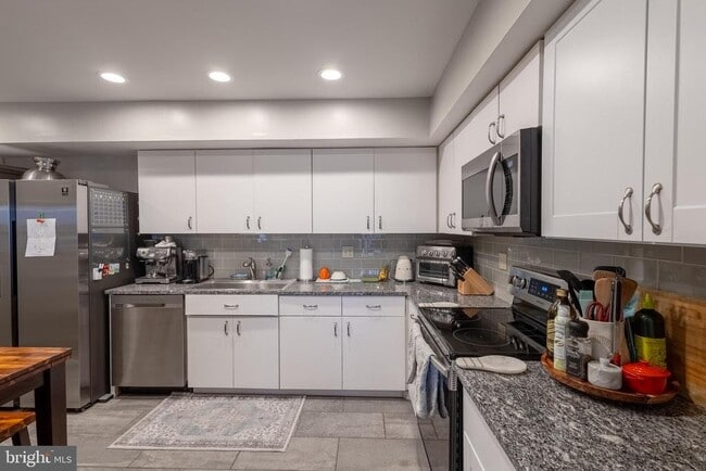 Photo - 3202 Old Post Dr