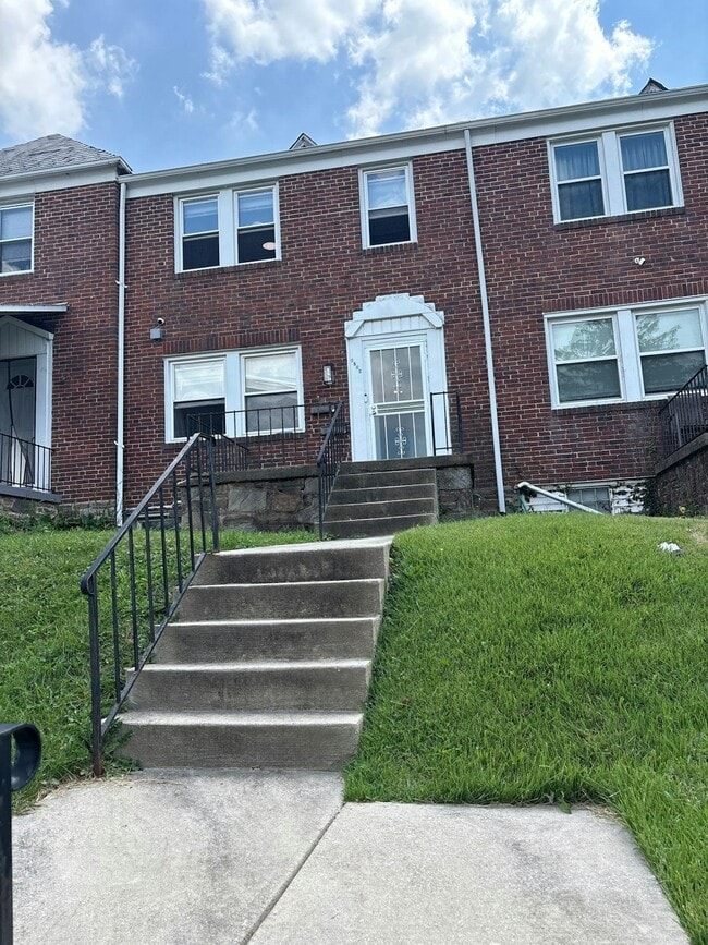Building Photo - 1543 Northwick Rd Unit 2 Rental