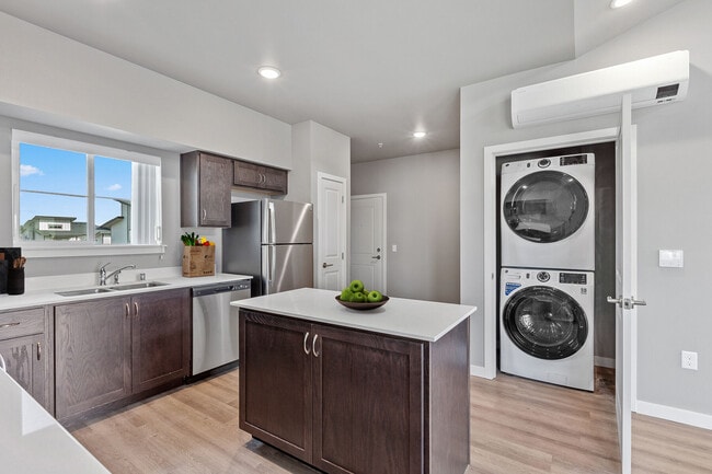 Skyview Heights apartments — community photo