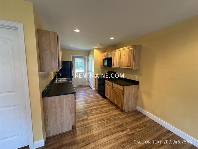 Photo - 11 Basketball Ct