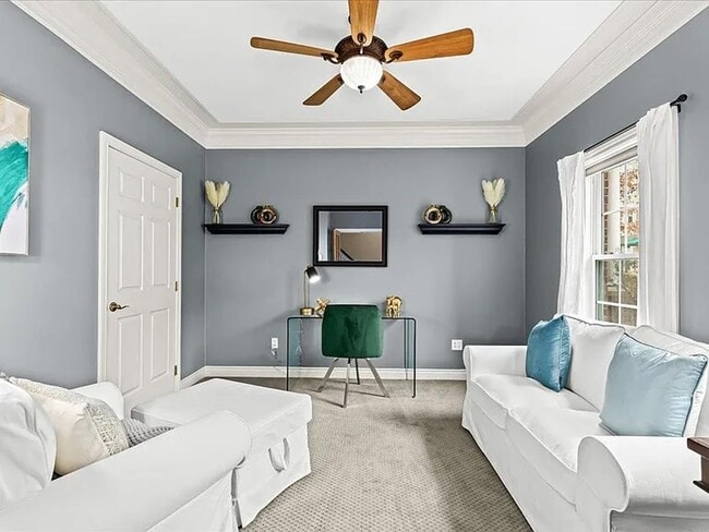 Photo - 1615 Town Commons Dr