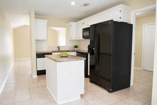 Photo - 24106 Broken Bow Ln