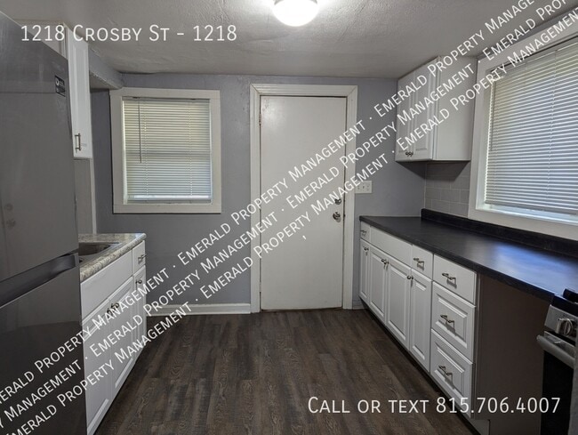 Photo - 1218 Crosby St Unit 1218