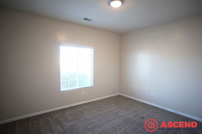 Photo - Beautiful Home Located in the Southwest!