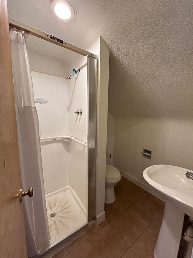 Photo - 4 5th St W Unit C