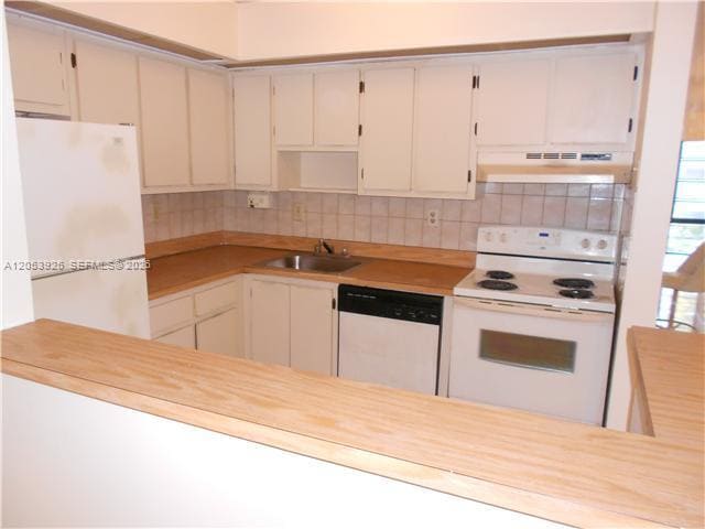 Photo - 829 NE 199th St Unit 204