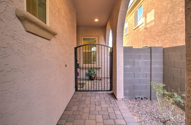 Photo - 4617 E Walter Way