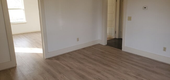 Photo - 4 bd, 2 ba 2-story house, central west Columbia location, many recent improvements