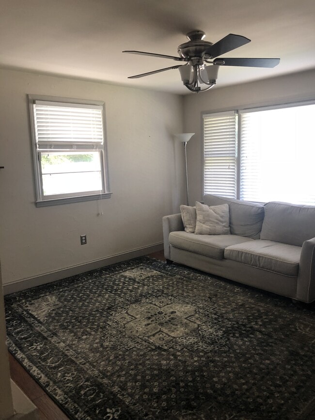 Photo - 206 Swarthmore Rd