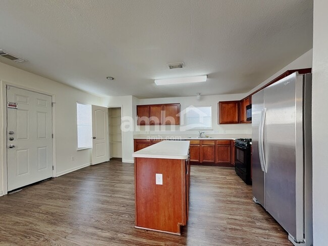 Photo - 11322 Flying Geese Ln