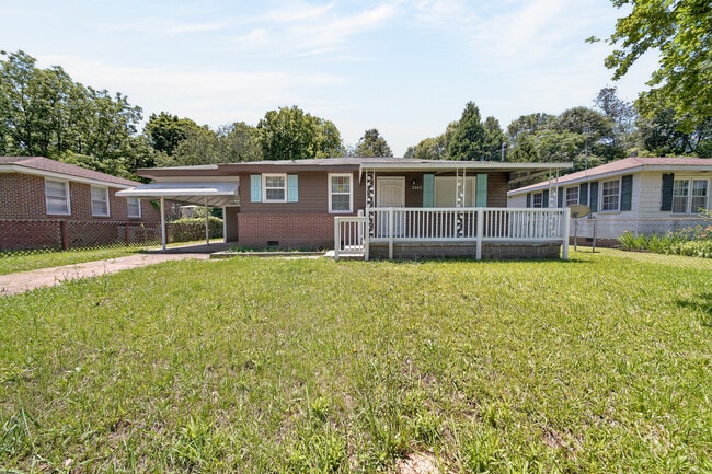 Building Photo - 2848 Blan St