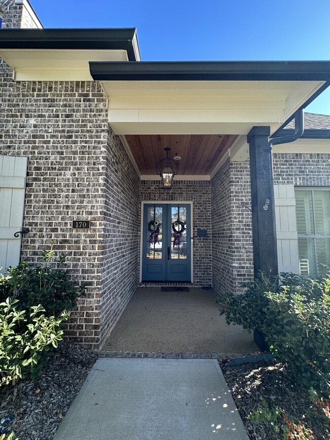 Photo - 170 Mulberry Ln