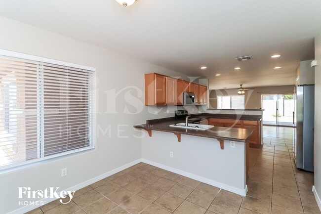 Photo - 2854 E Phelps Rd