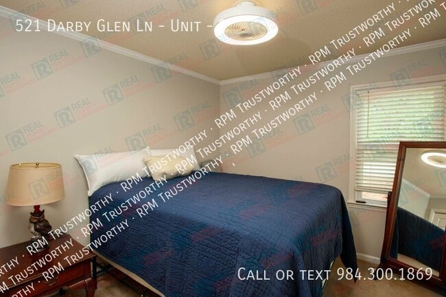 Photo - 521 Darby Glen Ln Unit 2