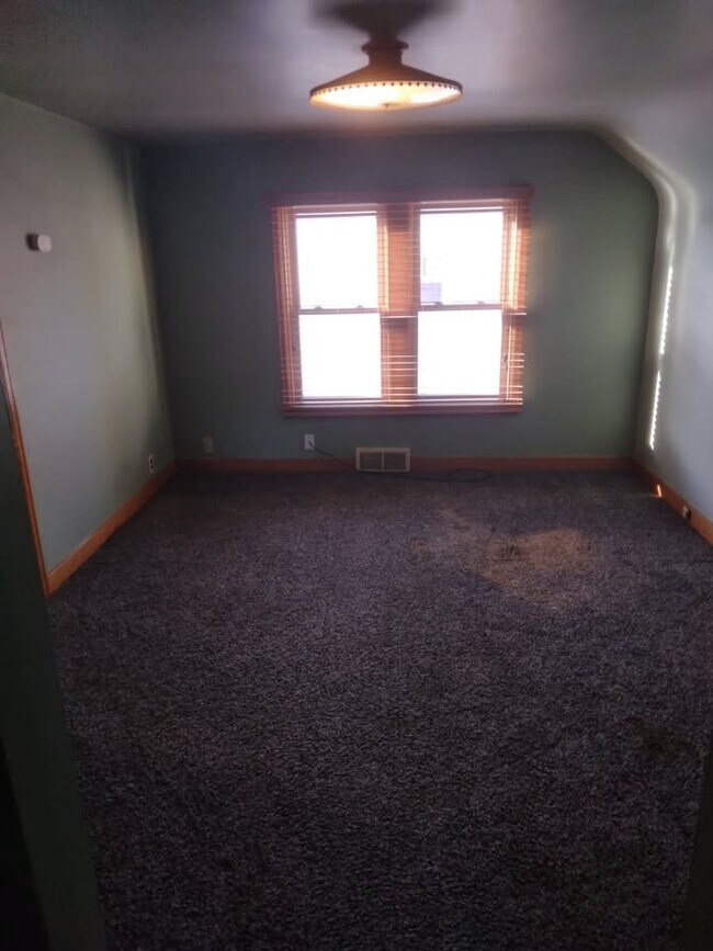 Photo - 346 Warren Ave Unit 1