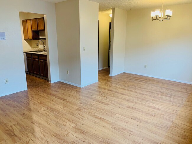 Photo - Cherry Creek Abbey Apartments