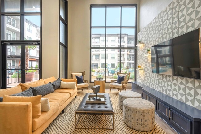 Photo - Seville Uptown