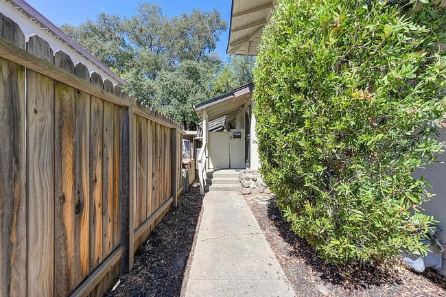 Photo - 2645-2649 S Whitney Blvd Unit 2645 S Whitney Blvd