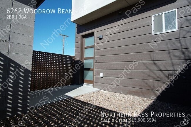 Building Photo - 6262 Woodrow Bean Transmountain Unit 14 Rental