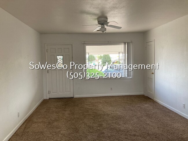 Photo - Cute 3 Bedroom Home with Garage