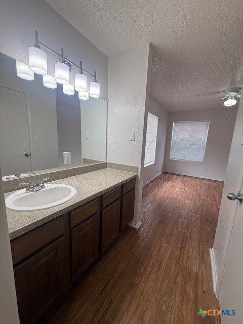 Building Photo - 205 Craddock Ave Unit C-1