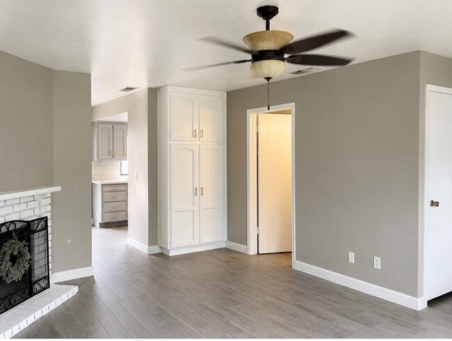 Photo - 361 N Capitola Ct Unit 1