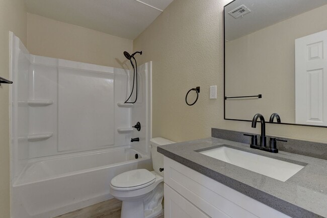 Photo - 2p1940 Unidad 2p1940-B