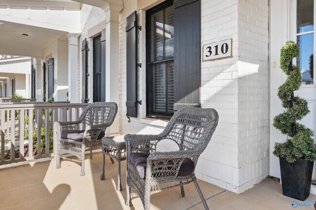 Photo - 310 Hay Rake Dr